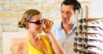 Οι επιπτώσεις της ηλιακής ακτινοβολίας και η χρήση γυαλιών ηλίου