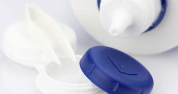 σωστή φροντίδα των φακών επαφής