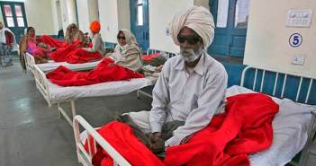 Ινδία - Τυφλώθηκαν μετά από δωρεάν επέμβαση καταρράκτη