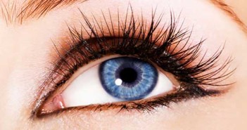 Πως να φροντίσετε τις βλεφαρίδες σας