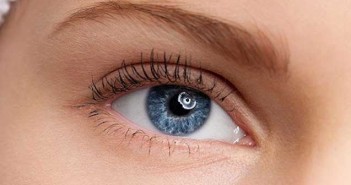 Φυσική μάσκα ματιών με πατάτα