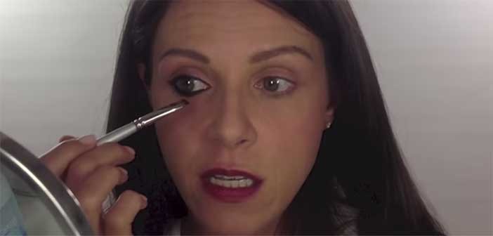 Τέσσερις τρόποι για να φορέσετε eyeliner