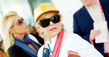 Η Αμερικανίδα ηθοποιός Ροζάν Μπαρ αποκαλύπτει πως χάνει την όραση της